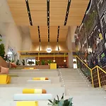 Kora Lluna 3* Valencia
