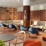 Kora Lluna Hotel