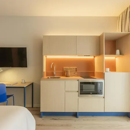 Aparthotel Kora Lluna 3*