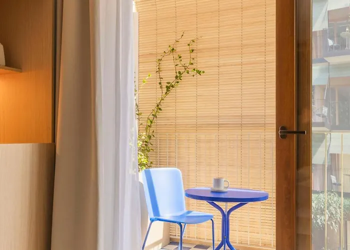 Kora Lluna Hotel